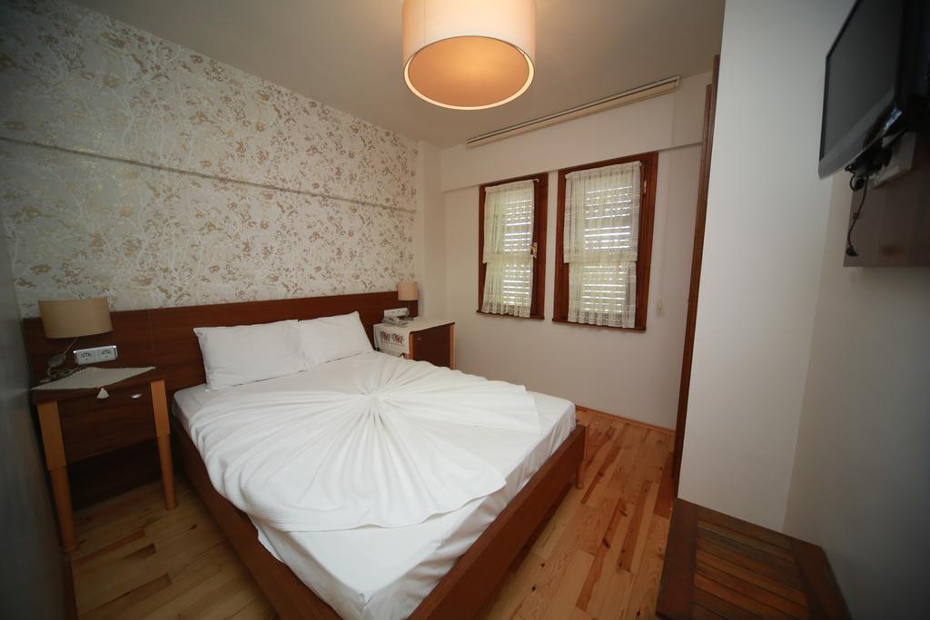 בוזקאדה Apollon Hotel מראה חיצוני תמונה
