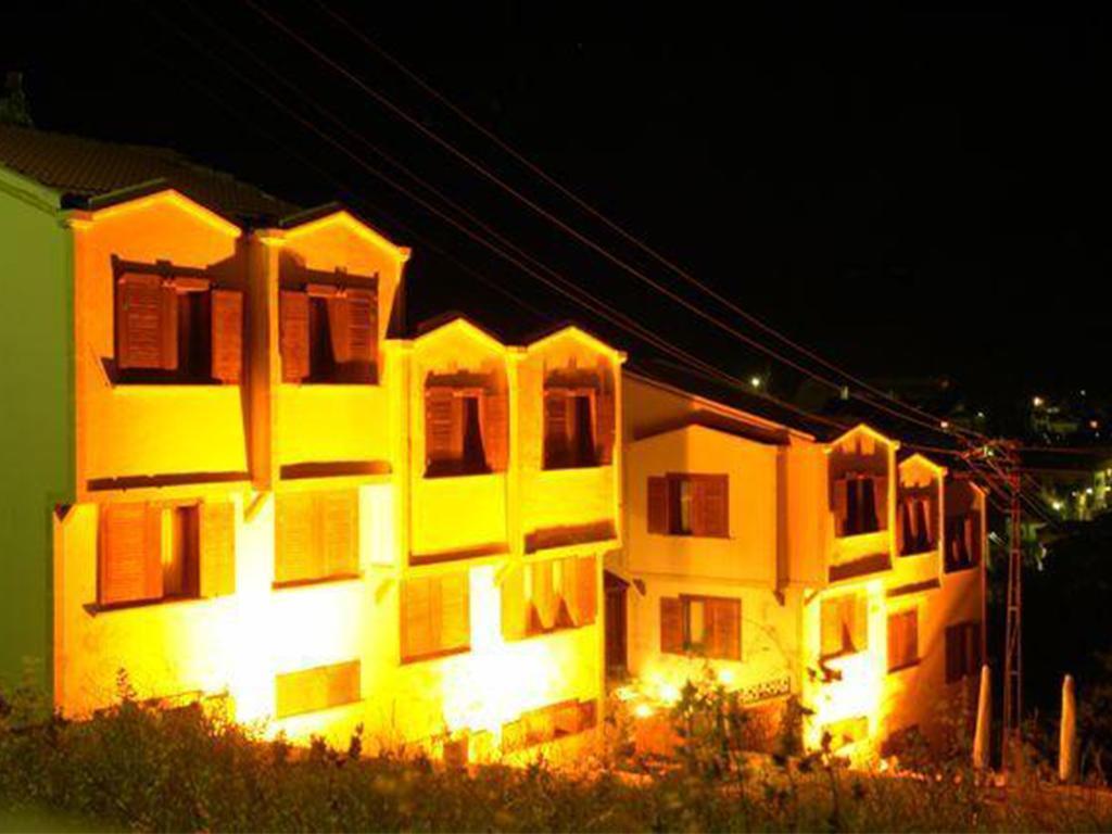 בוזקאדה Apollon Hotel מראה חיצוני תמונה